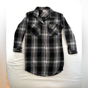 Black and White Patterned button down shirt